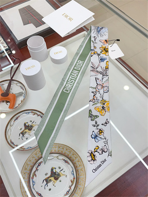 Dior Twilly 100% Silk 31950