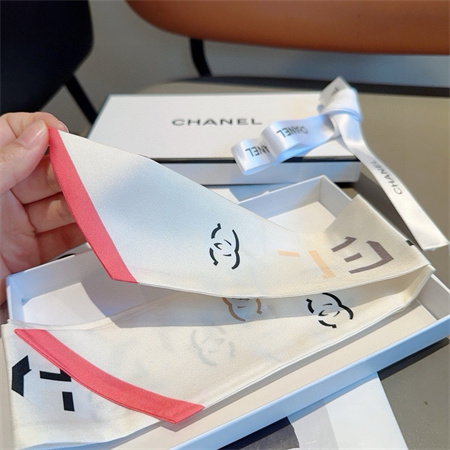 Chanel Twilly 100% Silk 32008