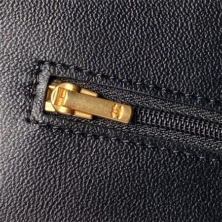 Chanel Wallet On Chain Shiny Lambskin, Enamel & Gold-Tone Metal Black AP3938