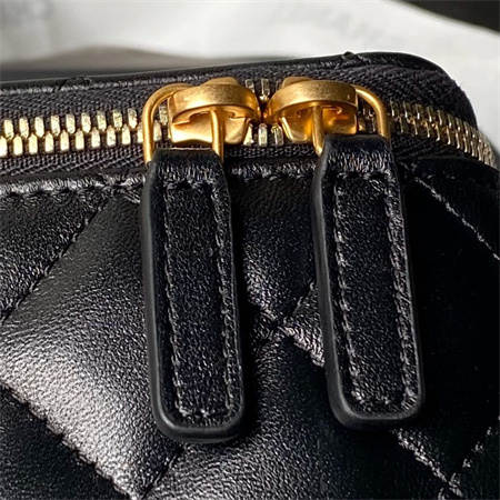 Chanel Vanity Case Lambskin Enamel & Gold-Tone Metal White AP3940