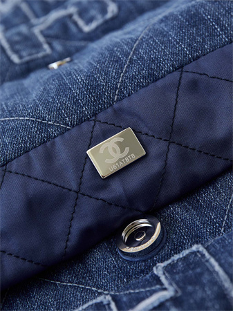 Cha.nel 22 Small Handbag Dk Blue Denim Silver Tone Metal AS3260