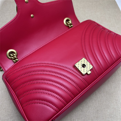 Gu.cci GG Marmont Medium Shoulder Bag Red 443497