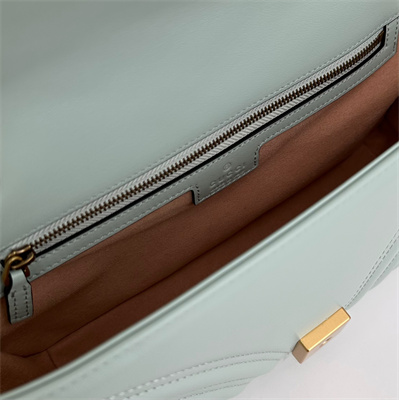 Gu.cci GG Marmont Medium Shoulder Bag Lt Green 443497