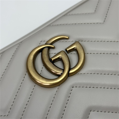 Gu.cci GG Marmont Small Shoulder Bag Grey 447632