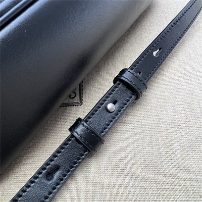 Gu.cci GG Marmont Small Shoulder Bag Black 447632