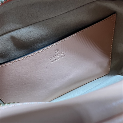 Gu.cci GG Marmont Small Shoulder Bag 447632