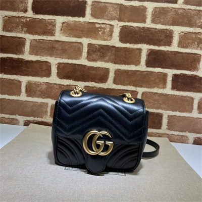 Gu.cci GG Marmont Mini Shoulder Bag Black 739682