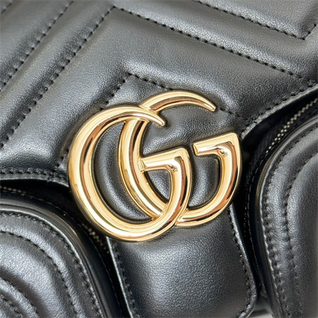 Gu.cci GG MARMONT SMALL MULTI-POCKET BAG Black matelassé chevron leather 795228