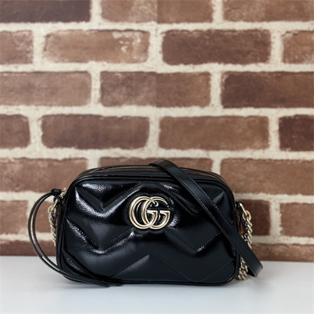 Gu.cci GG MARMONT SMALL SHOULDER BAG Black quilted chevron patent leather 802448