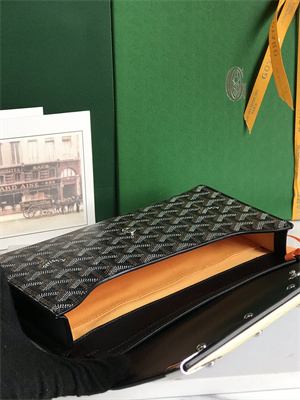 Goyard Monte-Carlo PM Clutch Goyardine Canvas & Cervon Calfskin