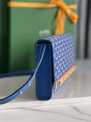 Goyard Monte-Carlo PM Clutch Goyardine Canvas & Cervon Calfskin