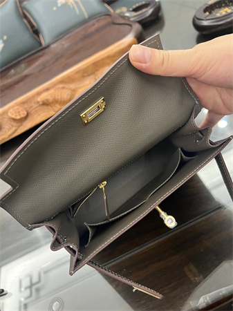 Kelly Sellier Bag Epsom Leather 25/28CM Gold/Silver Hardware In Etain Color