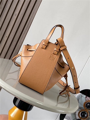 Mini Hammock drawstring in Soft Grained calfskin