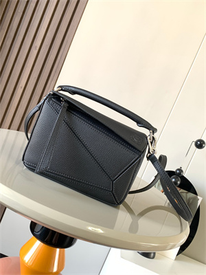 Loewe Mini Puzzle Bag In Soft Grained Calfskin Black