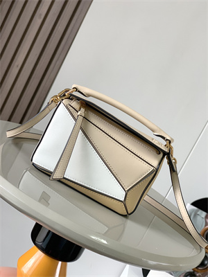 Loewe Mini Puzzle Bag In Classic Calfskin
