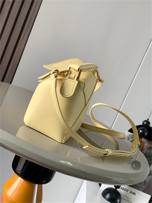 Loewe Mini Puzzle Bag In Classic Calfskin