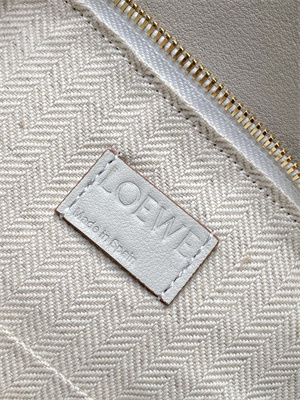 Loewe Small Puzzle Bag In Classic Calfskin