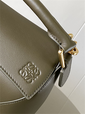 Loewe Small Puzzle Bag In Classic Calfskin