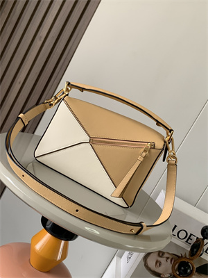 Loewe Small Puzzle Bag In Classic Calfskin
