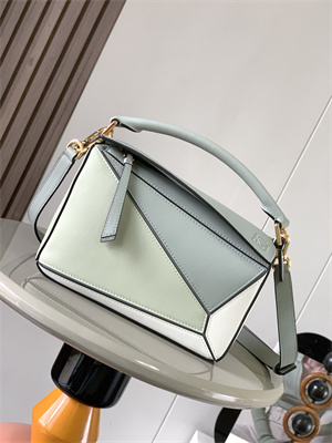 Loewe Small Puzzle Bag In Classic Calfskin