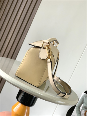 Loewe Small Puzzle Bag In Classic Calfskin