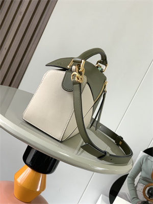 Loewe Small Puzzle Bag In Classic Calfskin