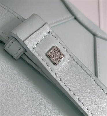 Loewe Small Puzzle Bag In Classic Calfskin