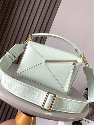 Loewe Small Puzzle Bag In Classic Calfskin
