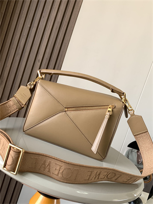 Loewe Small Puzzle Bag In Classic Calfskin