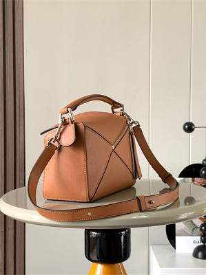 Loewe Small Puzzle Bag In Classic Calfskin