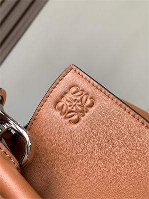 Loewe Small Puzzle Bag In Classic Calfskin