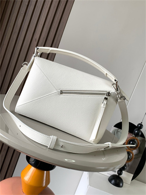 Loewe Small Puzzle Bag In Classic Calfskin