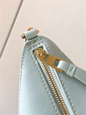 Loewe Puzzle Fold Pouch In Shinny Nappa Calfskin