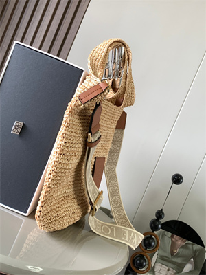 Loewe Mini Slit bag in raffia and calfskin