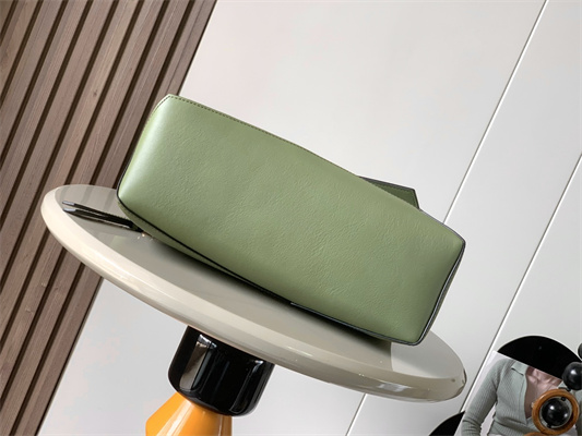 Loewe Puzzle Hobo Bag In Classic Calfskin