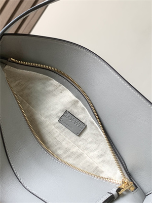 Loewe Puzzle Hobo Bag In Classic Calfskin