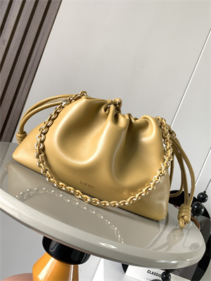 Loewe Medium Flamenco Purse in  Mellow nappa Lambskin