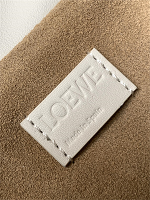 Loewe Medium Flamenco clutch in nappa calfskin