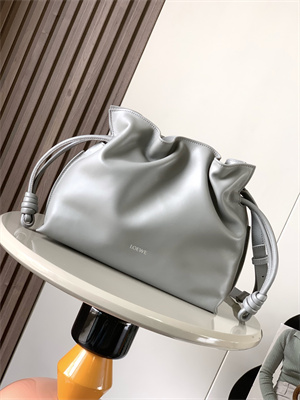 Loewe Medium Flamenco clutch in nappa calfskin