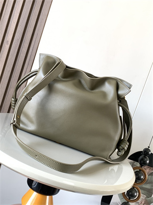 Loewe Medium Flamenco clutch in nappa calfskin