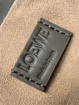 Loewe Medium Flamenco clutch in nappa calfskin