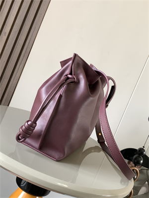 Loewe Medium Flamenco clutch in nappa calfskin