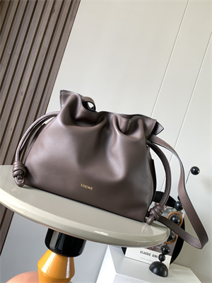 Loewe Medium Flamenco clutch in nappa calfskin