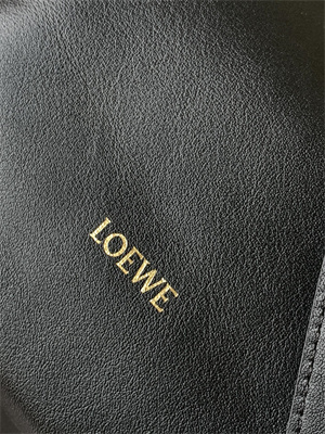 Loewe Medium Flamenco clutch in nappa calfskin