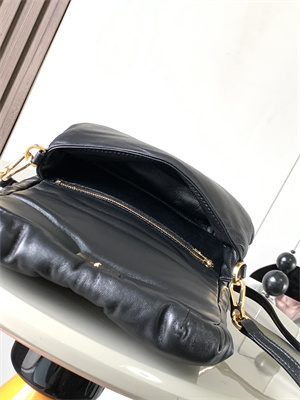 Loewe Puffer Goya bag in shiny nappa lambskin