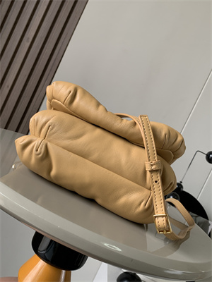 Loewe Puffer Goya bag in shiny nappa lambskin