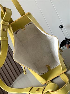 Loewe Compact Hammock bag in Classic calfskin