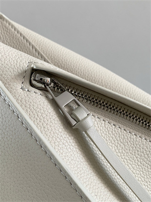 Loewe Compact Hammock bag in Soft Grained calfskin