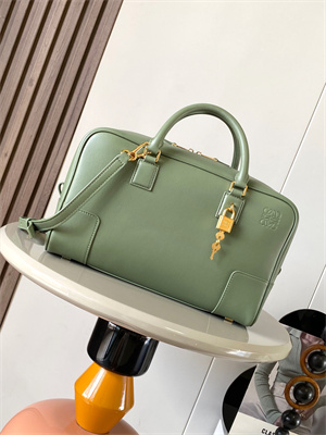 Loewe Amazona 28 Bag In Nappa Calfskin Green