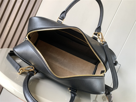 Loewe Amazona 23 Bag In Nappa Calfskin Black
